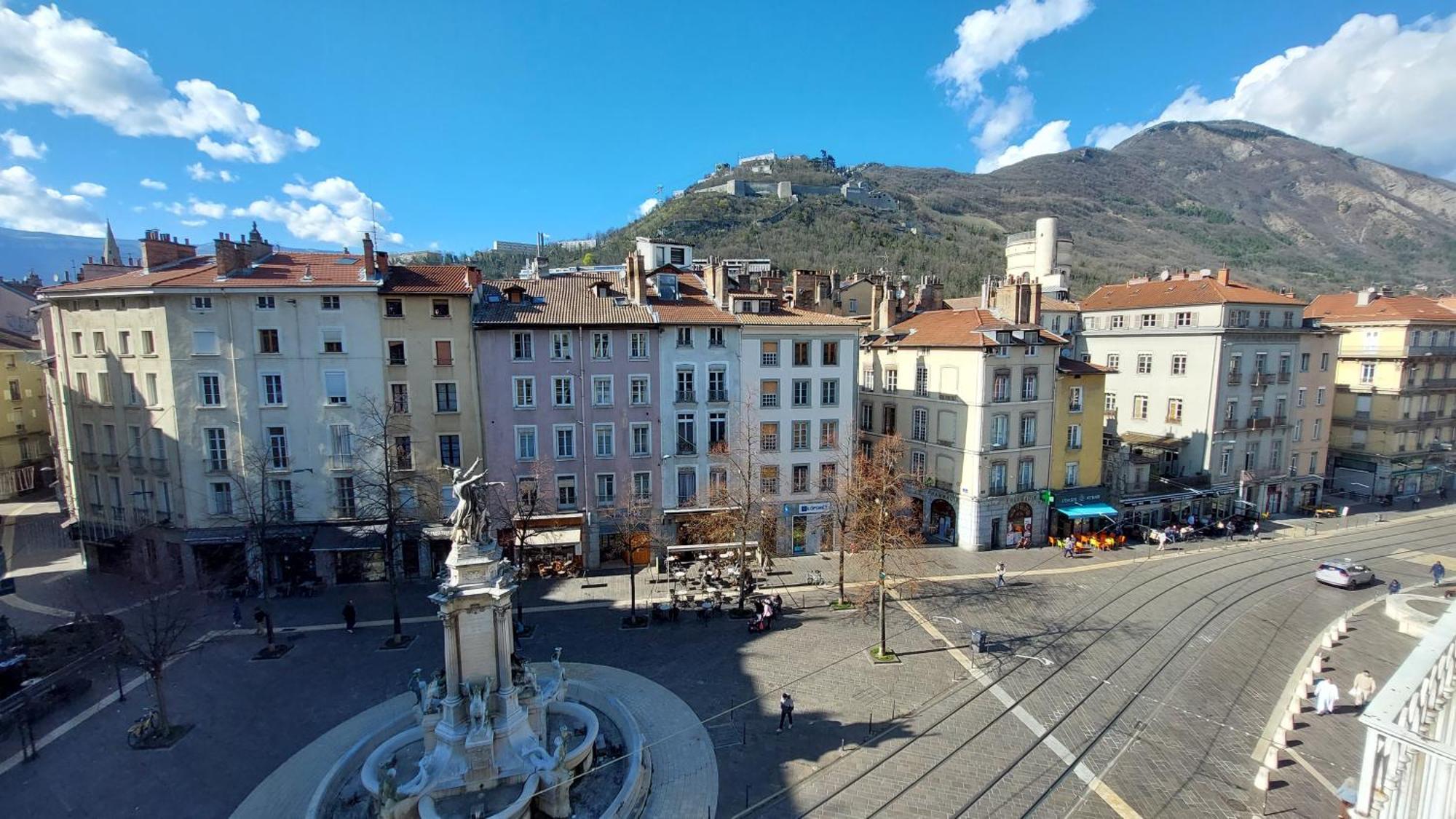 Hyper-Centre De Grenoble, Suite Parentale - Wifi Fibre - Cocon Eksteriør billede